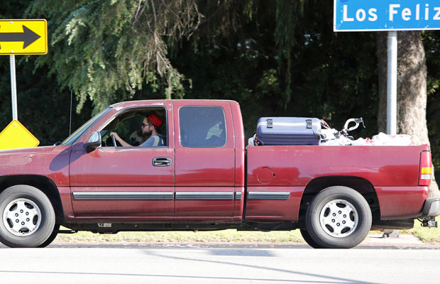pattinson moving out 1